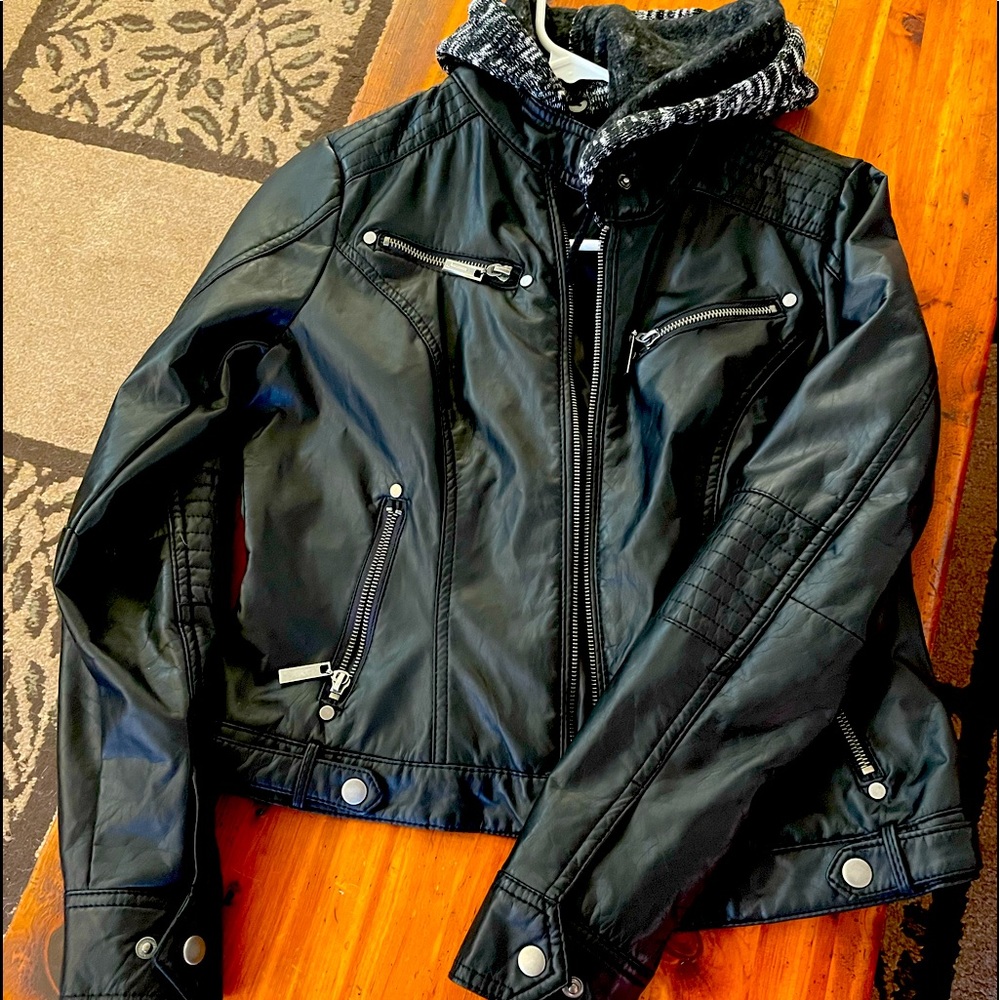 Vegan Leather Jacket!!  Black w/ sweater material in hood. This jacket is hot!!!